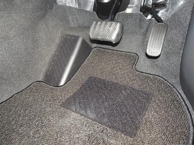 ヤリスクロス ハイブリッドZ 衝突被害軽減システム メモリーナビ フルセグ バックカメラ ETC LEDヘッドランプ スマートキー(11枚目)