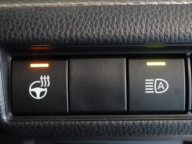 プリウス Z 衝突被害軽減システム フルセグ バックカメラ ETC ドラレコ サンルーフ LEDヘッドランプ スマートキー(16枚目)