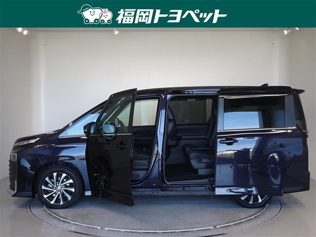 ヴォクシー ハイブリッドＳ－Ｚ　衝突被害軽減システム　メモリーナビ　フルセグ　バックカメラ　ＥＴＣ　両側電動スライド　３列シート　ＬＥＤヘッドランプ　スマートキー　乗車定員７人（19枚目）