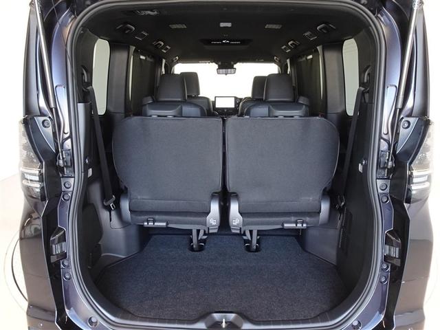 ヴォクシー ハイブリッドＳ－Ｚ　衝突被害軽減システム　メモリーナビ　フルセグ　バックカメラ　ＥＴＣ　両側電動スライド　３列シート　ＬＥＤヘッドランプ　スマートキー　乗車定員７人（23枚目）