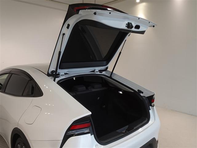 プリウス Ｇ　衝突被害軽減システム　フルセグ　バックカメラ　ＥＴＣ　ＬＥＤヘッドランプ　スマートキー（21枚目）