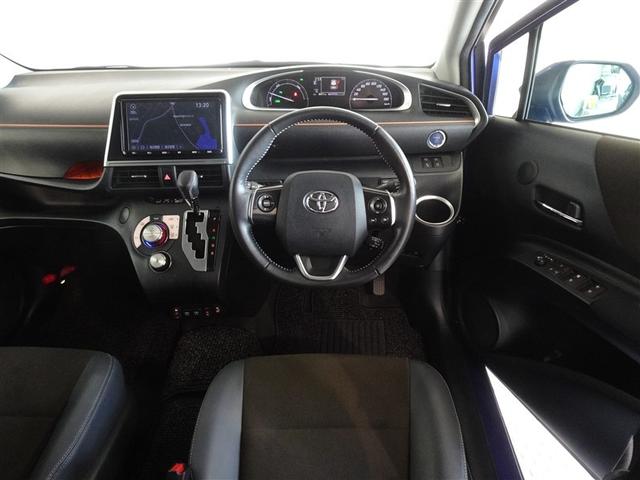 シエンタ ハイブリッドＧ　クエロ　衝突被害軽減システム　メモリーナビ　フルセグ　後席モニター　バックカメラ　ＥＴＣ　両側電動スライド　フルエアロ　３列シート　ＬＥＤヘッドランプ　スマートキー　乗車定員７人（5枚目）