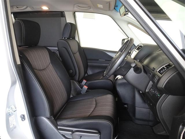 セレナ ハイウェイスター　Ｖセレ＋セーフティＩＩ　ＳＨＶ　衝突被害軽減システム　メモリーナビ　フルセグ　バックカメラ　ＥＴＣ　両側電動スライド　３列シート　ＬＥＤヘッドランプ　スマートキー　乗車定員８人（4枚目）