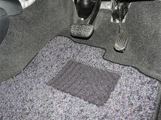 アクア Ｘ－アーバン　メモリーナビ　フルセグ　ＥＴＣ　ＬＥＤヘッドランプ　スマートキー（10枚目）