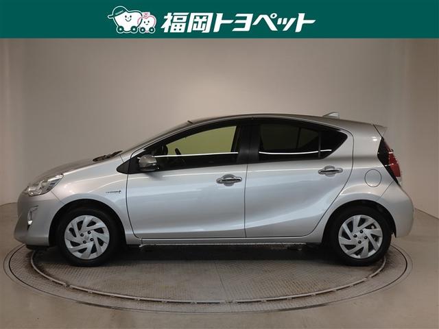 アクア Ｓスタイルブラック　衝突被害軽減システム　メモリーナビ　ワンセグ　バックカメラ　ＥＴＣ　スマートキー（2枚目）