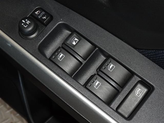 ルーミー カスタムＧ　衝突被害軽減システム　メモリーナビ　フルセグ　バックカメラ　ＥＴＣ　両側電動スライド　ＬＥＤヘッドランプ　スマートキー（17枚目）