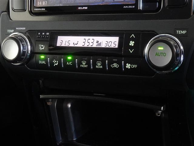 ���E�Ɨ��ŉ��x�R���g���[�����ł���I�[�g�G�A�R���𑕔����Ă��܂��B