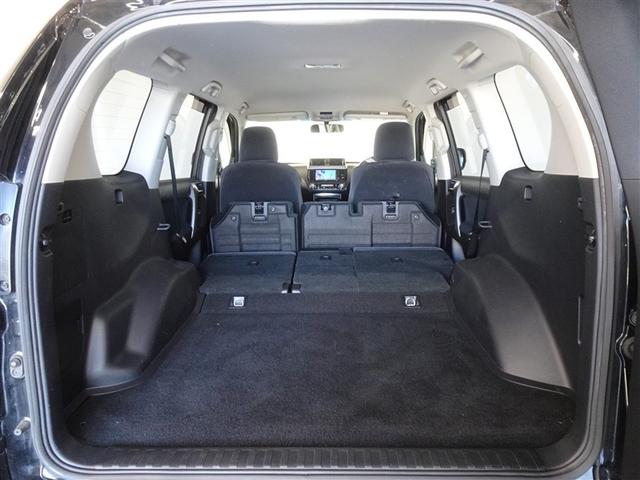 �Z�J���h�V�[�g��|������Ԃł��B�Z�J���h�V�[�g�͓Ɨ��|�A�ו��ɍ��킹�ă��Q�b�W�X�y�[�X���A�����W�ł��܂��B