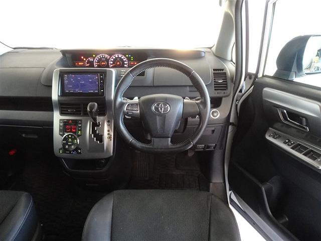 ヴォクシー ＺＳ　煌ＩＩＩ　ＨＤＤナビ　フルセグ　後席モニター　バックカメラ　ＥＴＣ　両側電動スライド　３列シート　ＨＩＤヘッドライト　スマートキー　乗車定員８人（5枚目）