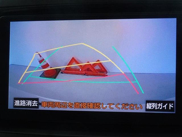 ヴォクシー ＺＳ　煌ＩＩＩ　ＨＤＤナビ　フルセグ　後席モニター　バックカメラ　ＥＴＣ　両側電動スライド　３列シート　ＨＩＤヘッドライト　スマートキー　乗車定員８人（9枚目）