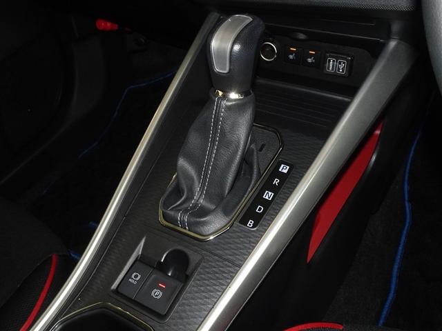 �d���p�[�L���O�u���[�L�E�u���[�L�z�[���h�𑕔����Ă܂��B�z�[���h�@�\�͐M���҂���������ʓ��Ŕ�J�y���ɂȂ�A��D�]�ł��I