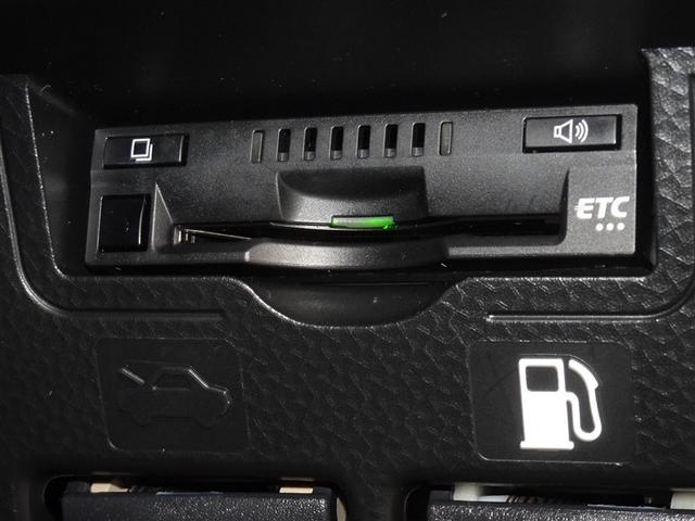 ルーミー カスタムＧ　衝突被害軽減システム　メモリーナビ　フルセグ　バックカメラ　ＥＴＣ　両側電動スライド　ＬＥＤヘッドランプ　スマートキー（17枚目）