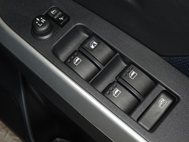 ルーミー カスタムＧ　衝突被害軽減システム　メモリーナビ　フルセグ　バックカメラ　ＥＴＣ　両側電動スライド　ＬＥＤヘッドランプ　スマートキー（18枚目）