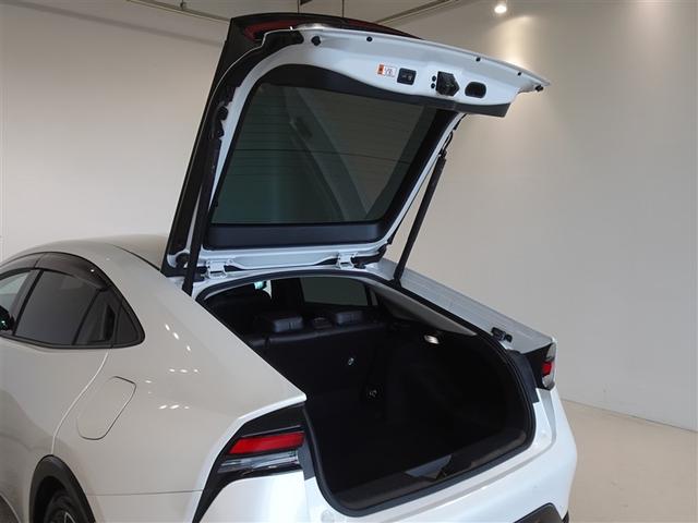 プリウス Ｚ　衝突被害軽減システム　メモリーナビ　フルセグ　バックカメラ　ＥＴＣ　ドラレコ　両側電動スライド　ＬＥＤヘッドランプ　スマートキー（24枚目）