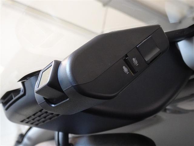 �h���C�u���R�[�_�[�𑕔����Ă��܂��B�������̎��̏󋵏؋��ɁA�y�������s�̋L�^�Ƃ��Ă��d�󂵂܂��B