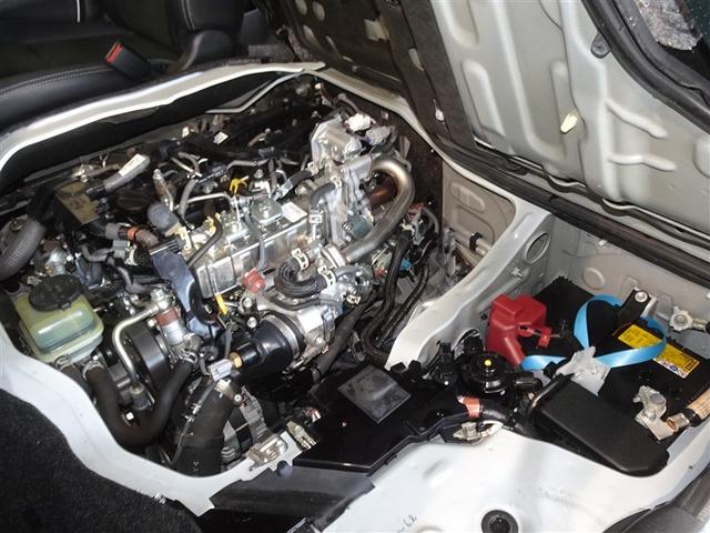 ハイエースバン スーパーＧＬ　ダークプライムＩＩ　衝突被害軽減システム　メモリーナビ　フルセグ　バックカメラ　ＥＴＣ　ＬＥＤヘッドランプ　ディーゼル　スマートキー（24枚目）