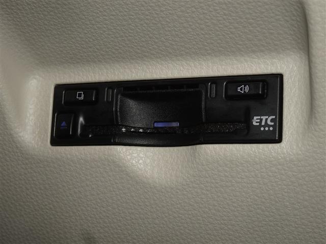 シエンタ ハイブリッドＺ　衝突被害軽減システム　メモリーナビ　フルセグ　バックカメラ　ＥＴＣ　両側電動スライド　ＬＥＤヘッドランプ　スマートキー（16枚目）