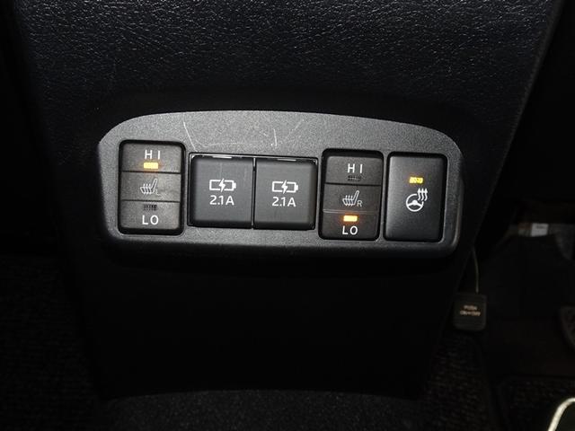 シエンタ ハイブリッド　Ｇ　セーフティーエディション　衝突被害軽減システム　メモリーナビ　フルセグ　バックカメラ　ＥＴＣ　両側電動スライド　３列シート　ＬＥＤヘッドランプ　スマートキー　乗車定員７人（12枚目）