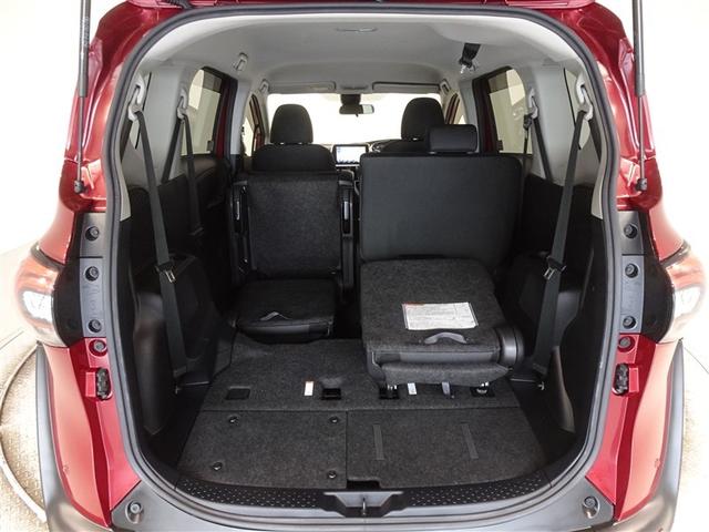 シエンタ ハイブリッド　Ｇ　セーフティーエディション　衝突被害軽減システム　メモリーナビ　フルセグ　バックカメラ　ＥＴＣ　両側電動スライド　３列シート　ＬＥＤヘッドランプ　スマートキー　乗車定員７人（20枚目）