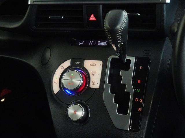 シエンタ Ｇ　セーフティーエディションＩＩ　衝突被害軽減システム　メモリーナビ　フルセグ　バックカメラ　ＥＴＣ　両側電動スライド　３列シート　ＬＥＤヘッドランプ　スマートキー　乗車定員７人（11枚目）