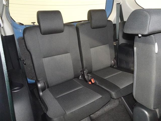 シエンタ Ｇ　セーフティーエディションＩＩ　衝突被害軽減システム　メモリーナビ　フルセグ　バックカメラ　ＥＴＣ　両側電動スライド　３列シート　ＬＥＤヘッドランプ　スマートキー　乗車定員７人（17枚目）