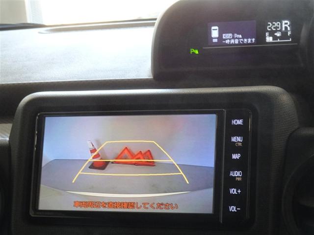 �o�b�N�J�����𑕔����Ă��܂��A�Ԍɓ�������N���N�ł��B