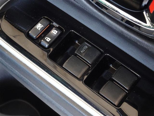 アクア クロスオーバー　グラム　衝突被害軽減システム　メモリーナビ　フルセグ　バックカメラ　ＥＴＣ　ドラレコ　スマートキー（16枚目）