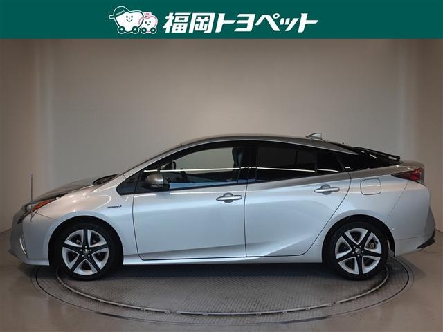 プリウス Ａツーリングセレクション　衝突被害軽減システム　メモリーナビ　フルセグ　バックカメラ　ＥＴＣ　ＬＥＤヘッドランプ　スマートキー（2枚目）