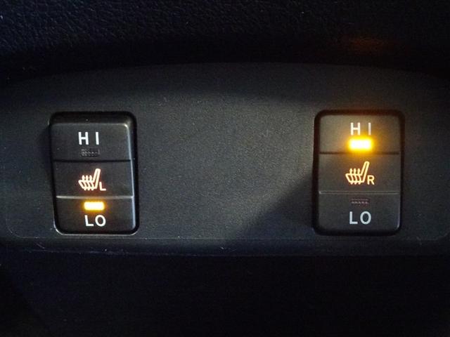 シエンタ ハイブリッドＧ　衝突被害軽減システム　メモリーナビ　フルセグ　後席モニター　バックカメラ　ＥＴＣ　両側電動スライド　３列シート　ＬＥＤヘッドランプ　スマートキー　乗車定員７人（12枚目）