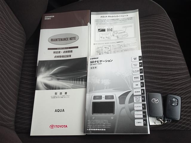 アクア Ｇ　メモリーナビ　フルセグ　バックカメラ　スマートキー（26枚目）