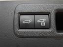 パワーバックドアを装備しています。バックドアを運転席からも開閉できます、便利ですよ。