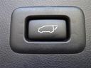 パワーバックドアを装備しています。バックドアを運転席からも開閉できます、便利ですよ。