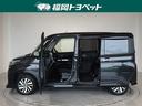 両側パワースライドドア付きだから、狭い駐車スペースなどでの 乗り降りラクラク!小さなお子さまのいるご家庭には嬉しい装備。