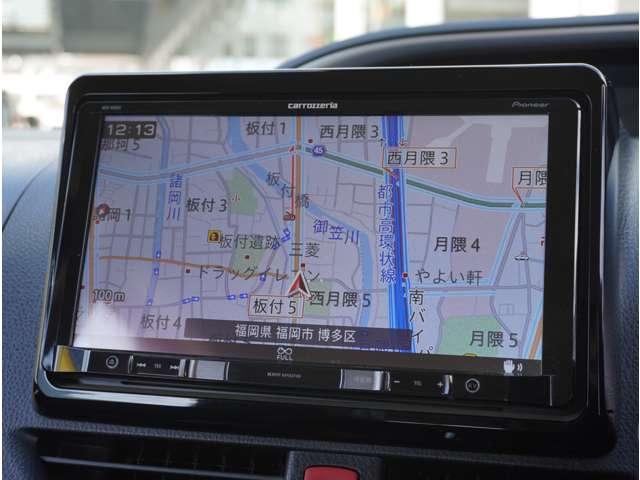 ヴォクシー ＺＳ　煌　三菱認定保証　ナビ　フルセグＴＶ　バックカ　地上デジタル　両側パワードア　アイドリングストップ車　パワーウィンド　横滑防止　整備記録簿　ＤＶＤ可　盗難防止装置　スマートエントリー　Ｂカメラ　ＡＵＸ（8枚目）