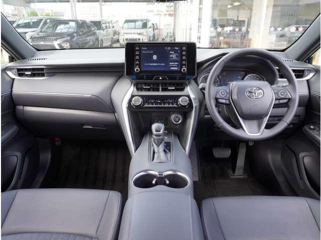 ハリアー Ｇ　三菱認定保証　ワンオーナー車　ドラレコ　衝突回避ブレーキ　ＡＵＸ接続　電動Ｒゲート　セキュリティーアラーム　ＡＡＣ　バックモニタ－　記録簿有　パーキングセンサー　１オーナ　横滑防止装置　ＬＥＤランプ（9枚目）