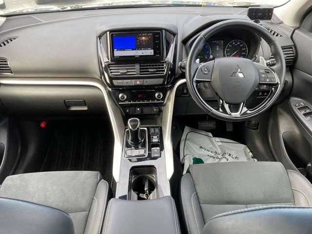 エクリプスクロスPHEV G ナビ・バックカメラ・シートヒーター 衝突被害軽減システム DVD再生 オートクルーズコントロール 1オーナ ETC車載器 フルセグTV クリアランスソナー バツクカメラ 前席シートヒーター 4WD(5枚目)