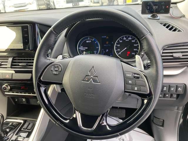 エクリプスクロスPHEV G ナビ・バックカメラ・シートヒーター 衝突被害軽減システム DVD再生 オートクルーズコントロール 1オーナ ETC車載器 フルセグTV クリアランスソナー バツクカメラ 前席シートヒーター 4WD(12枚目)