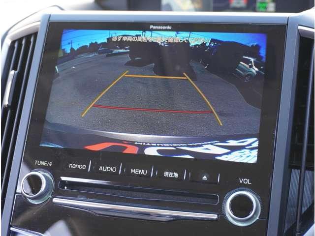 フォレスター プレミアム　三菱認定保証　衝突被害軽減ブレーキ　記録簿　衝突軽減Ｂ　横滑り防止　エアバッグ　電動パワーシート　メモリーナビ　クルコン　ＤＶＤ再生　ワンオーナー車　ＡＢＳ　Ｓカメラ　スマートキー　オートエアコン（9枚目）