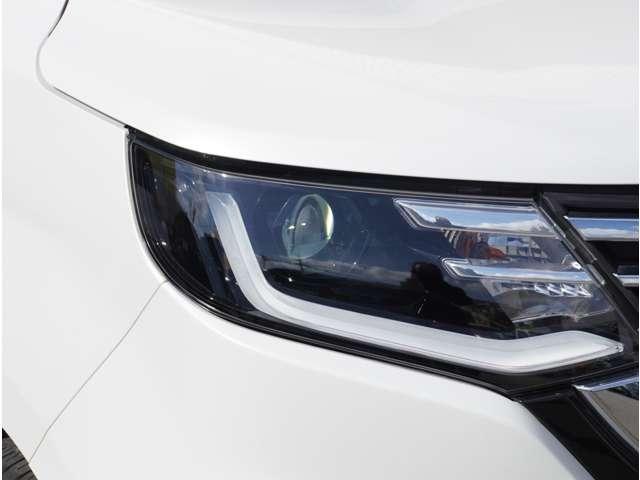 ソリオ ハイブリッドMX 三菱認定保証 ワンオーナー LEDライト Wエアバック パークセンサー メモリ-ナビ Rカメラ キーレス フルセグTV フルオートエアコン クルコン ワンオーナー車 運転席シートヒーター ABS(16枚目)