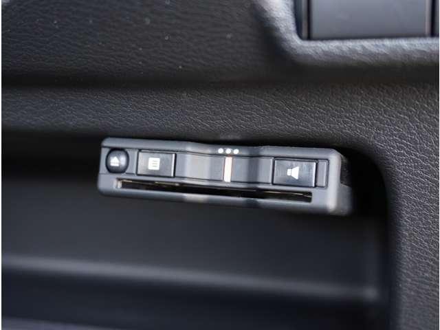 ｅＫクロス Ｇ　純正ナビ　全方位カメラ　前後ドラレコ　アラウンドビューカメラ　エアバッグ　アイスト　Ｓヒーター　ＬＥＤ　ＥＴＣ　ＤＶＤ再生　スマートキー　クリアランスソナー　フルセグＴＶ　オートエアコン　メモリーナビ（12枚目）