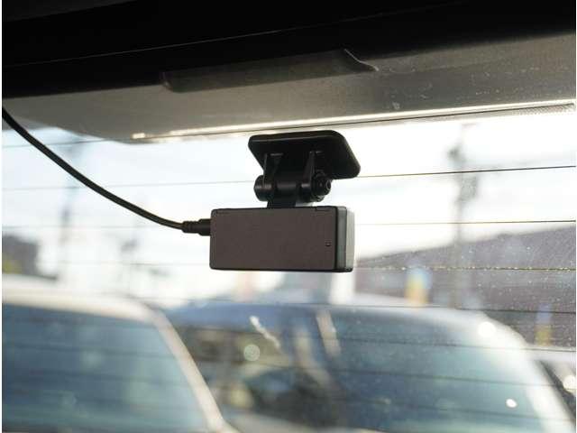 ヤリスクロス ハイブリッドZ ナビ 全方位カメラ 前後ドラレコ ETC2.0 インテリジェントキー アルミホイル シ-トヒ-タ- クリソナ リアカメラ クルーズコントロール 横滑り防止システム ナビTV メモリーナビゲーション(11枚目)