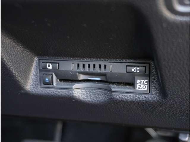 ヤリスクロス ハイブリッドZ ナビ 全方位カメラ 前後ドラレコ ETC2.0 インテリジェントキー アルミホイル シ-トヒ-タ- クリソナ リアカメラ クルーズコントロール 横滑り防止システム ナビTV メモリーナビゲーション(12枚目)