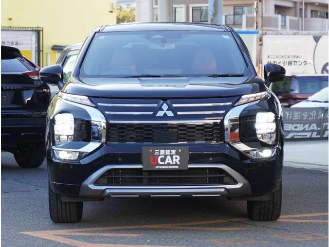 アウトランダーＰＨＥＶ Ｐエグゼクティブパッケージ　茶革シート　ＹＡＭＡＨＡサウンド　コーナーセンサー　電動リアゲート　全方位カメラ　サンルーフ（16枚目）