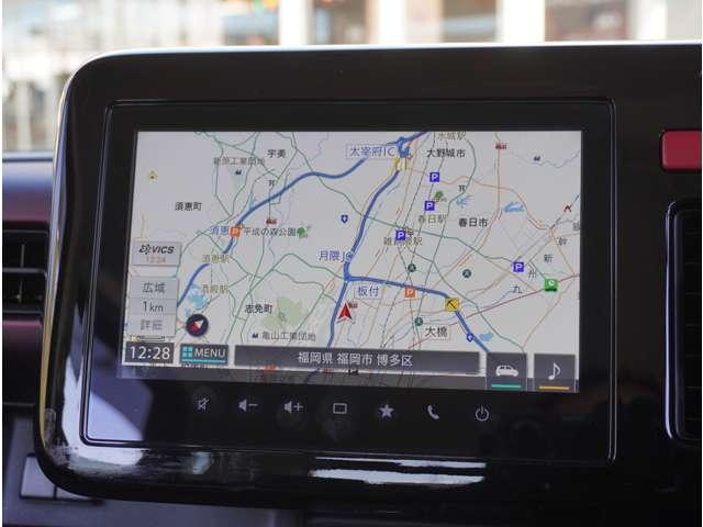 スペーシアカスタム ハイブリッドＸＳ　純正ナビ　全方位カメラ　シートヒーター　サイドカーテンエアバック　Ｐセンサー　取説記録　盗難警報装置　運転席エアバッグ　両側電動パワースライドドア　ワンオーナー車　地デジ　ＬＥＤヘッドライト　ＡＢＳ（8枚目）