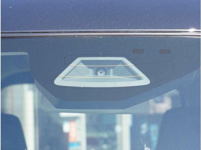 スペーシアカスタム ハイブリッドＸＳ　純正ナビ　全方位カメラ　シートヒーター　サイドカーテンエアバック　Ｐセンサー　取説記録　盗難警報装置　運転席エアバッグ　両側電動パワースライドドア　ワンオーナー車　地デジ　ＬＥＤヘッドライト　ＡＢＳ（20枚目）