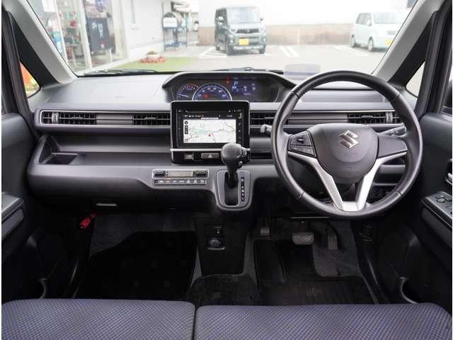 ワゴンＲ ハイブリッドＦＺ　三菱認定中古車保証　ワンオーナー　ナビ　アイドルストップ　リアカメラ　シートヒー　ＰＳ　ＰＷ　ナビテレビ　盗難防止　ＳＲＳ　地デジ　ＤＶＤ　ＬＥＤライト　ＷエアＢ　メモリーナビ　スマートキー　アルミ（7枚目）
