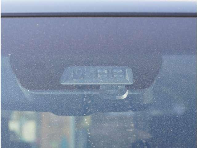 衝突軽減ブレーキ付きでもしもの時にも安心です！