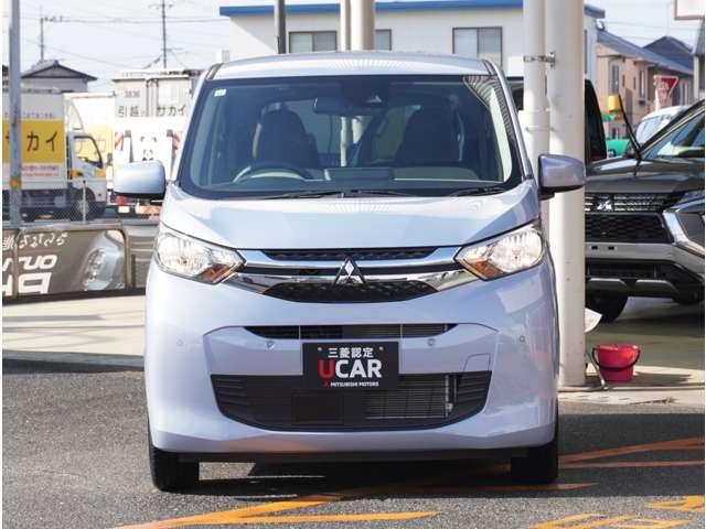 ｅＫワゴン Ｍ　純正ナビ　ミラー内蔵バックカメラ　ＥＴＣ　ＡＵＸ接続　踏み間違い防止アシスト　イモビライザー　ナビＴＶ　パワーウィンドウ　フルセグ　Ｐセンサー　マニュアルエアコン　バックカメラ　キーレスエントリー（5枚目）