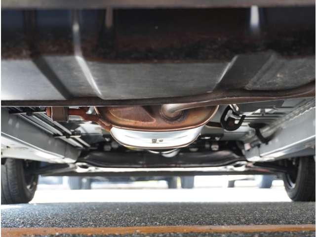 ｅＫワゴン Ｍ　純正ナビ　ミラー内蔵バックカメラ　ＥＴＣ　ＡＵＸ接続　踏み間違い防止アシスト　イモビライザー　ナビＴＶ　パワーウィンドウ　フルセグ　Ｐセンサー　マニュアルエアコン　バックカメラ　キーレスエントリー（18枚目）