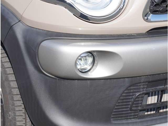 クロスビー ハイブリッドMZ 8インチナビ 全周囲ナビ キーレスエントリ Rカメラ DVD可 Cセンサー TVナビ 自動追従 AUX パワステ 盗難警報装置 メモリーナビゲーション パワーウィンドウ シートヒータ エアバッグ(17枚目)